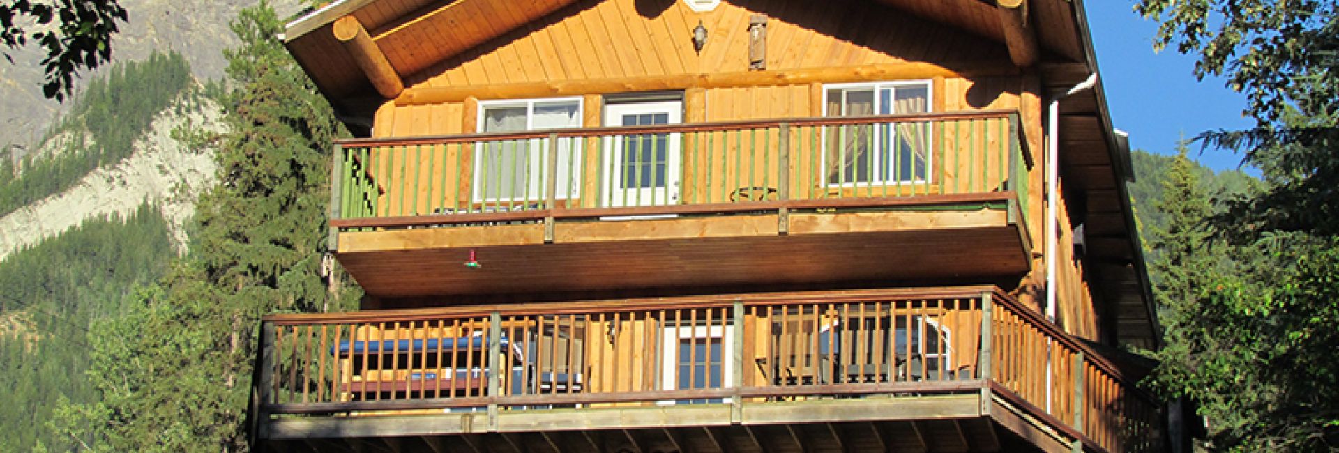 Quantum Leaps Lodge Kootenay Rockies Tourism