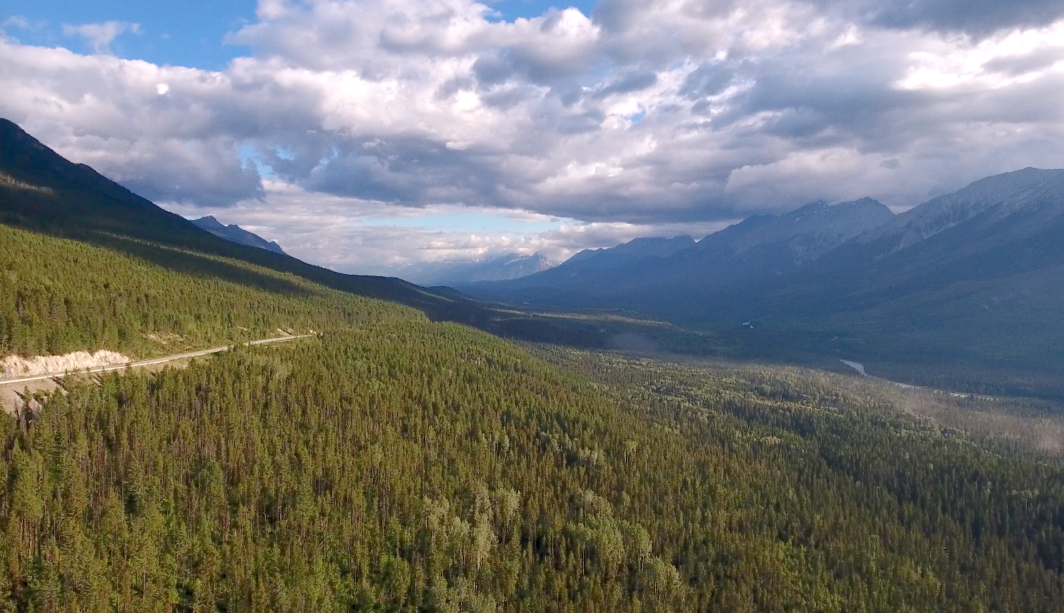 3 Ways to Get to Radium Hot Springs – Kootenay Rockies